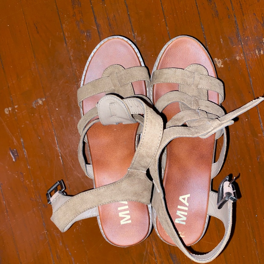 Women’s heels